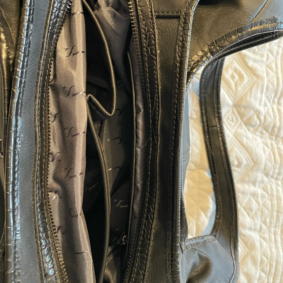 Simply Vera Wang Sleek Black Hobo Bag - Picture 9 of 16